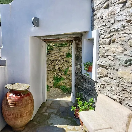 Secluded Mountain Stone House By The River Tatil Evi