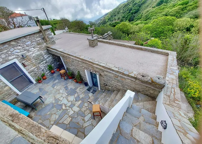 Stone House Near Achla River Vakantiehuis